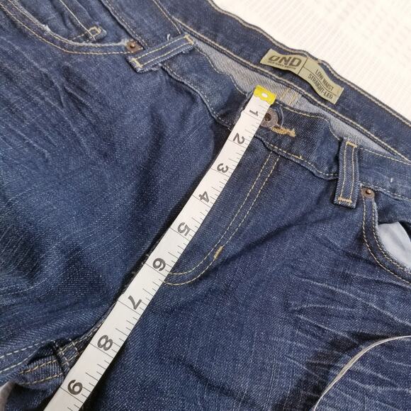 Old Navy Low Waist Straight Leg Relaxed Jeans - Picture 5 of 11